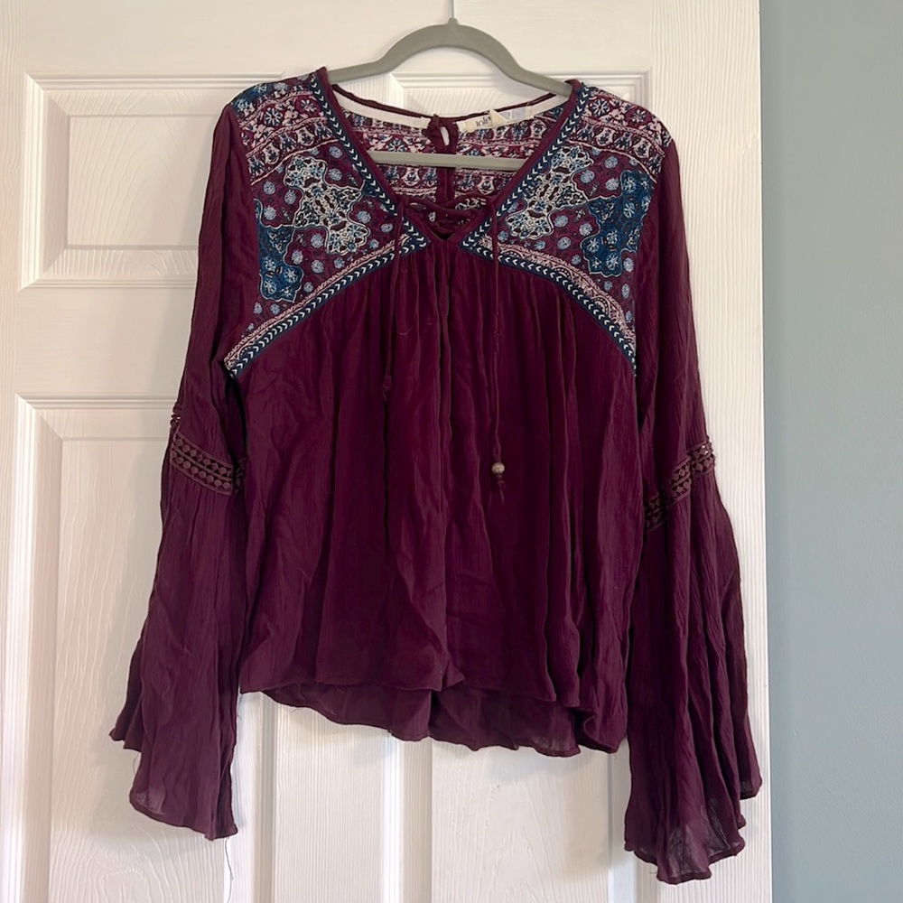 Jolt Juniors Boho bell sleeve top